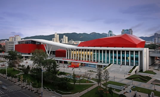 海口市通知公告的测试信息，内容可以在后台发布编辑删除